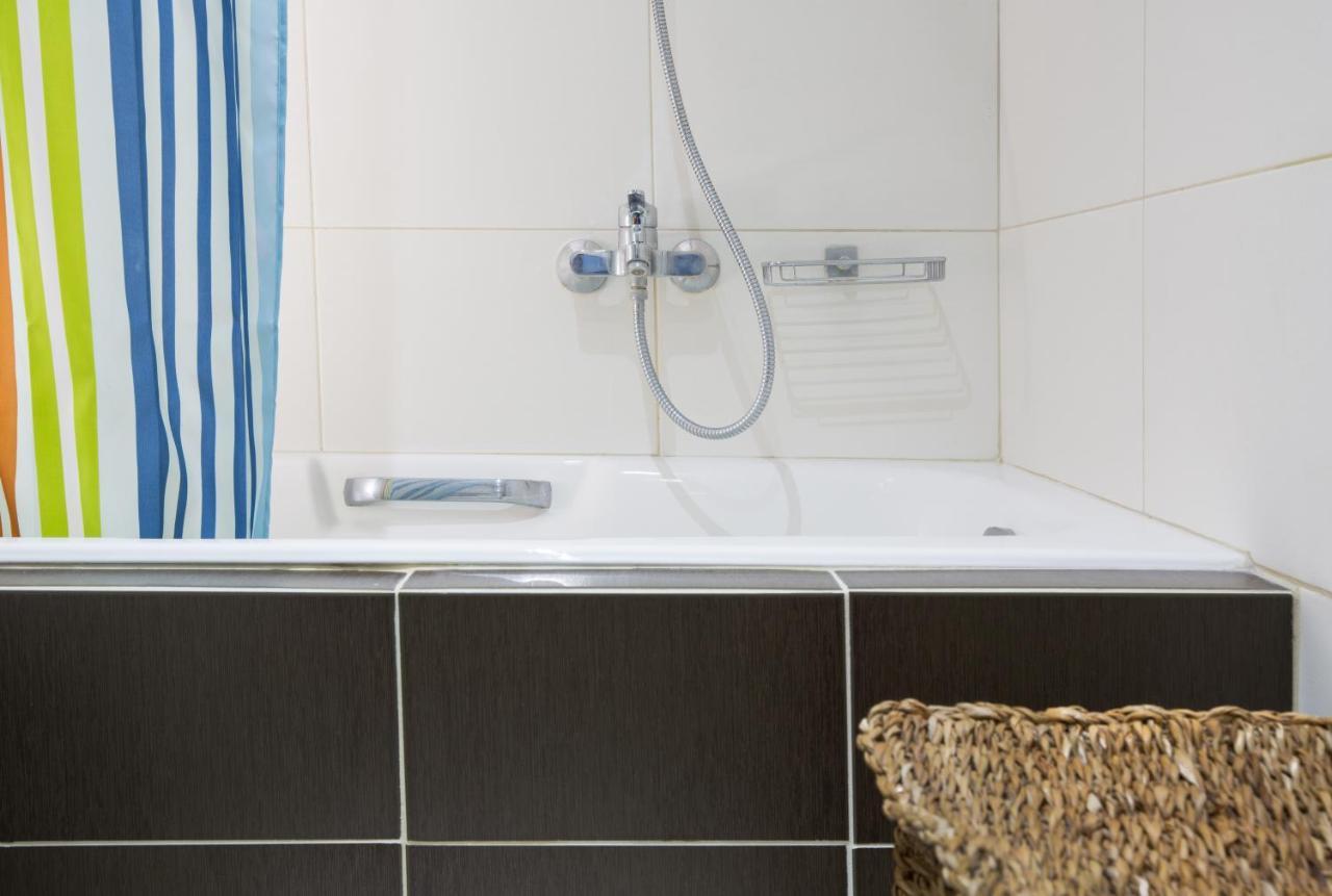 Lovely New Βuild Flat Near Metro - Free Parking Atena Exterior foto